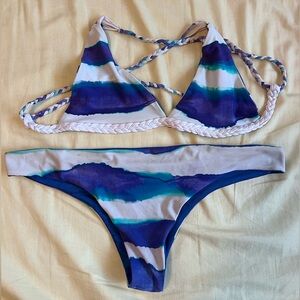Matching blue cheeky bikini set